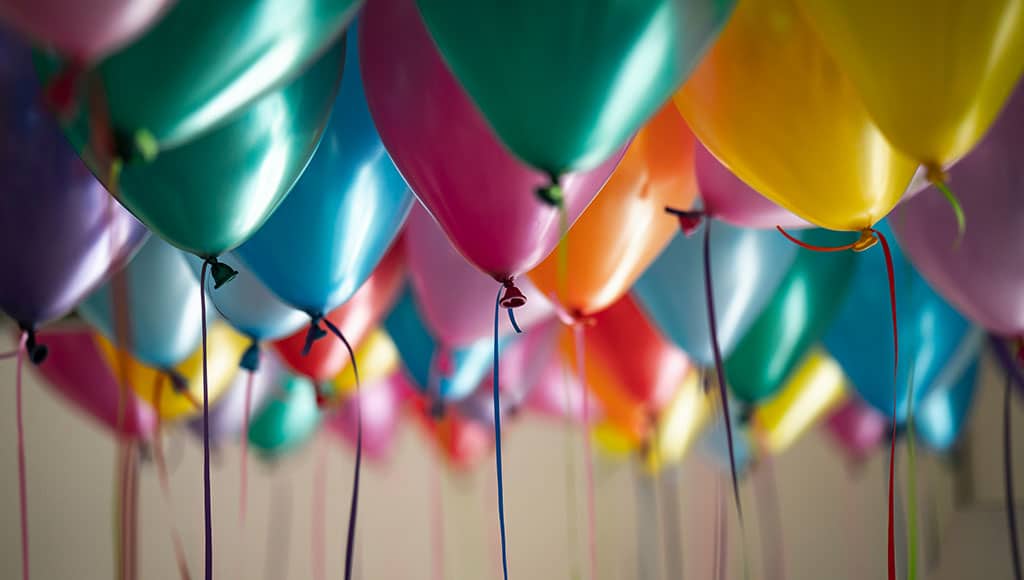 Balloons (Adi Goldstein-Unsplash)