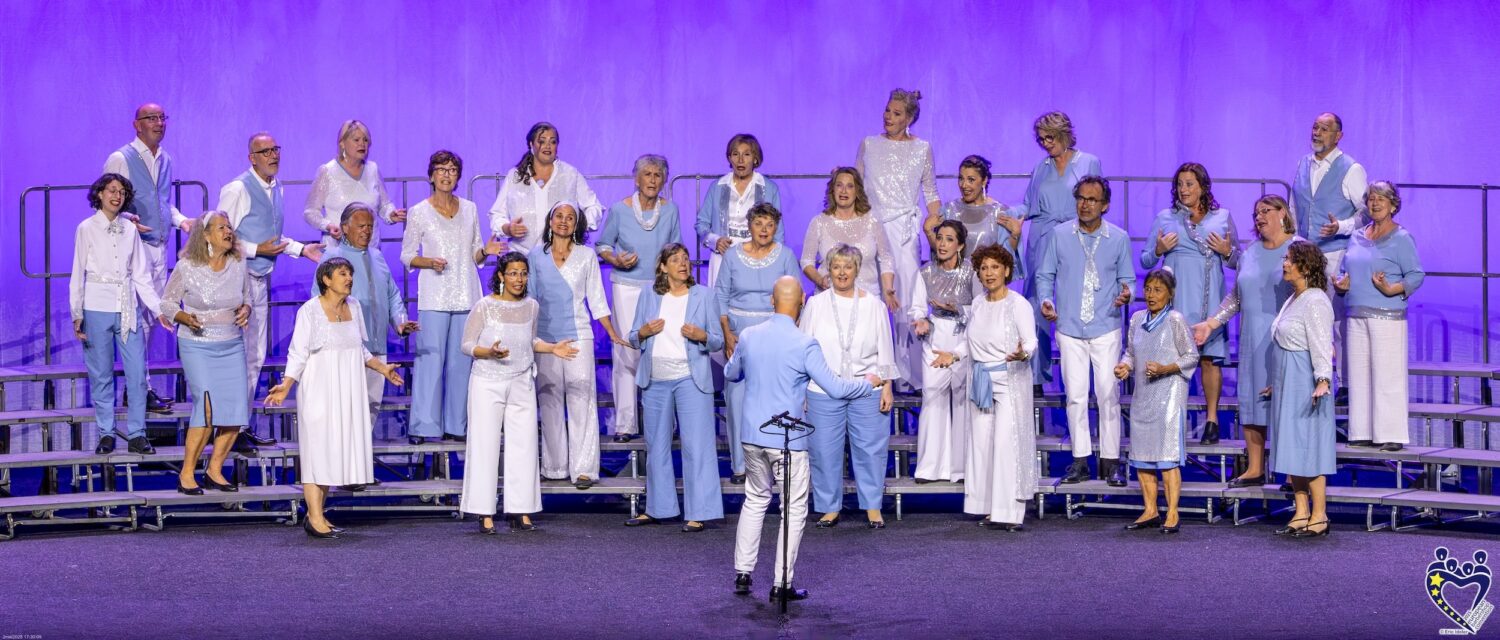 Bella Acapella on stage in Sweden