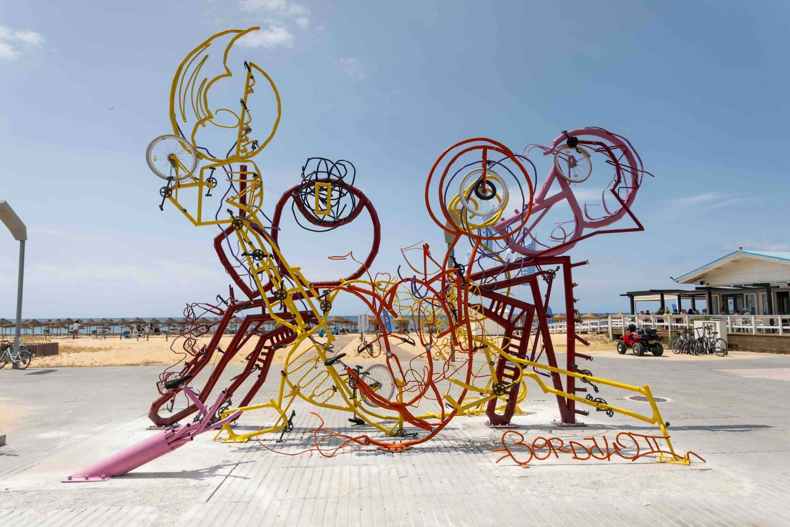 Bordalo II makes eco statement in Vilamoura