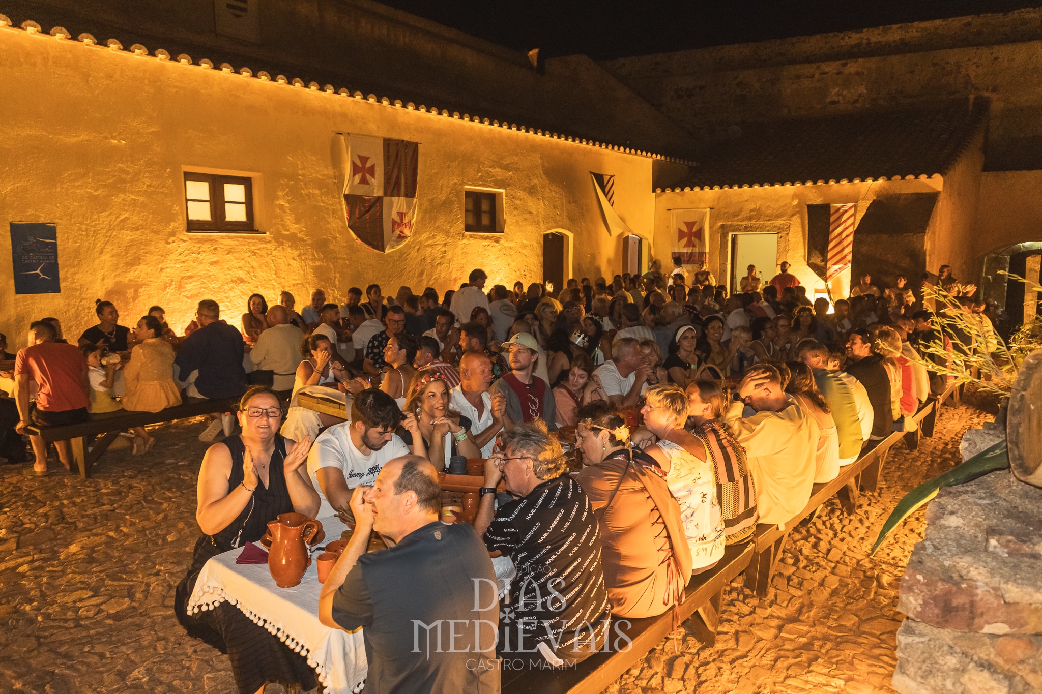 Dias Medievais Banquetes Dias Medievais Banquetes