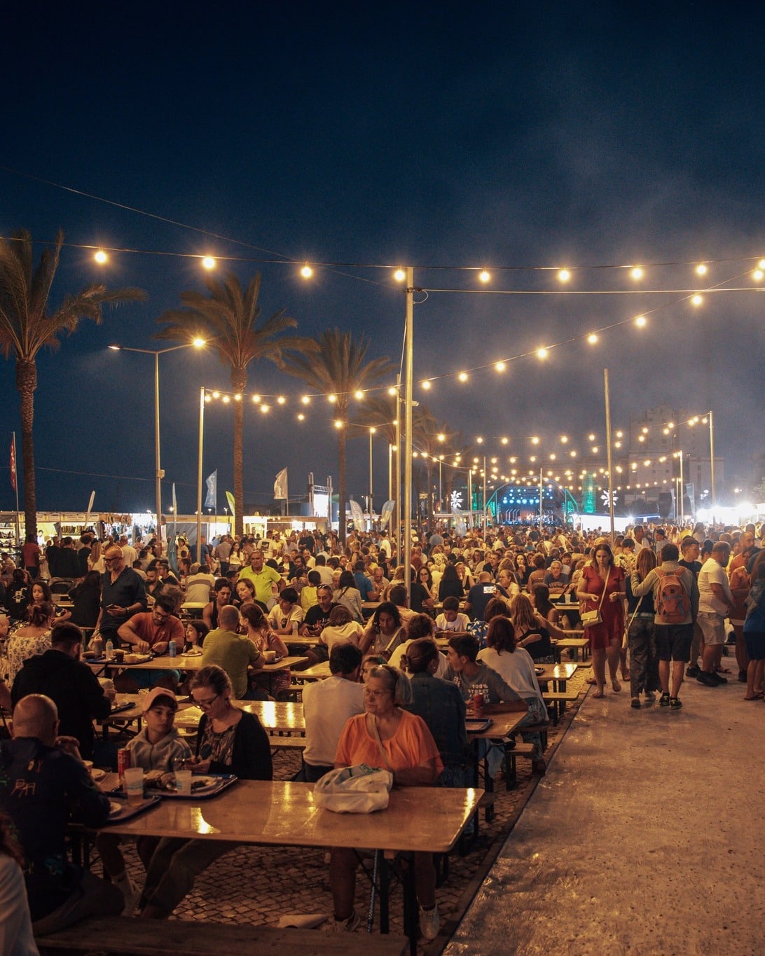 Festival da Sardinha_dining Festival da Sardinha_dining