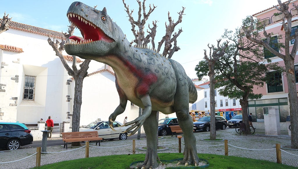 Lourinha Dinosaur (Visitlourinha.pt)