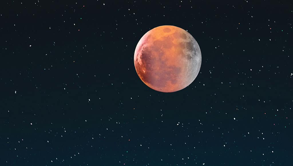 Moon (Tim Sessinghaus-unsplash)