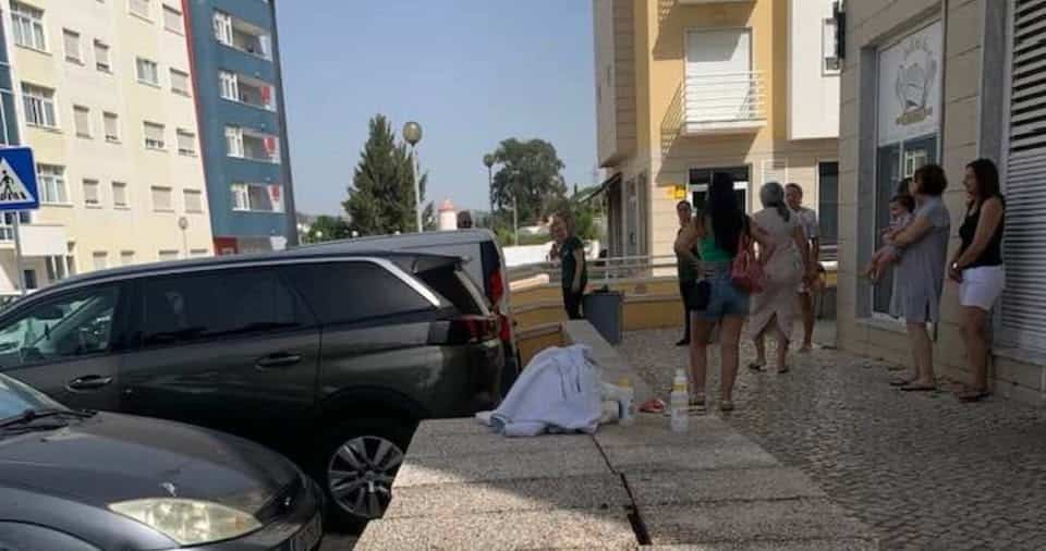 Mother Soraia had a high-risk pregnancy as she only has one kidney. Yet, when the time came, she was left to give birth in the street. Image: Facebook