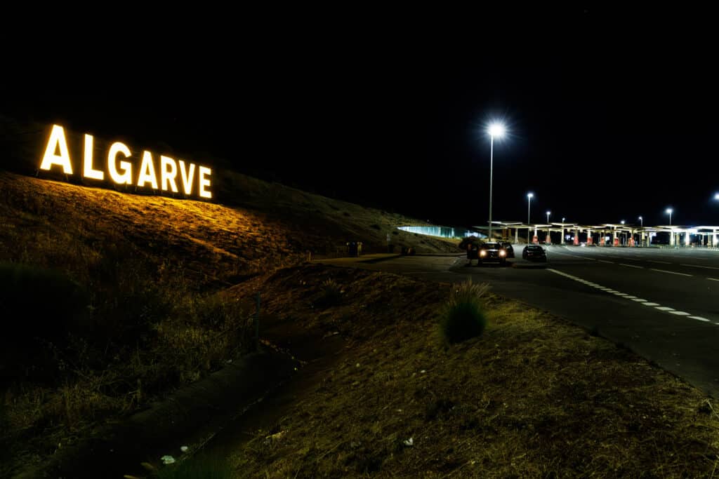 Lettering_noturno_portagens A2