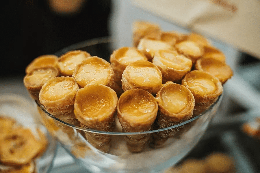 Lagoa serves up sweet traditions at 21st Convent Sweets Show