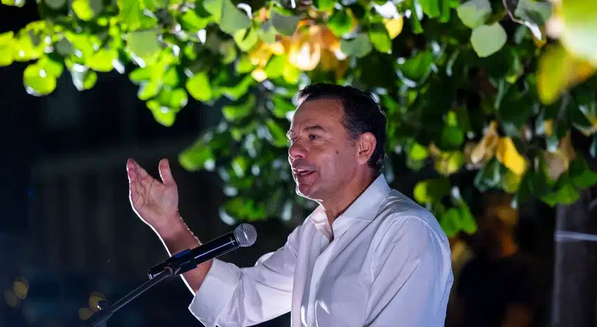 PM joins other political leaders in welcoming Donald Trump's 20-point peace plan for Gaza. Image: José Sena Goulão/ Lusa