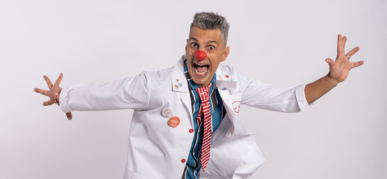 Clown doctors start their ‘red nose’ training in Lisbon this year