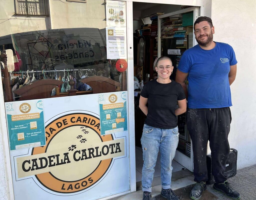 We want to thank Candeias Glass for helping us today so quickly!