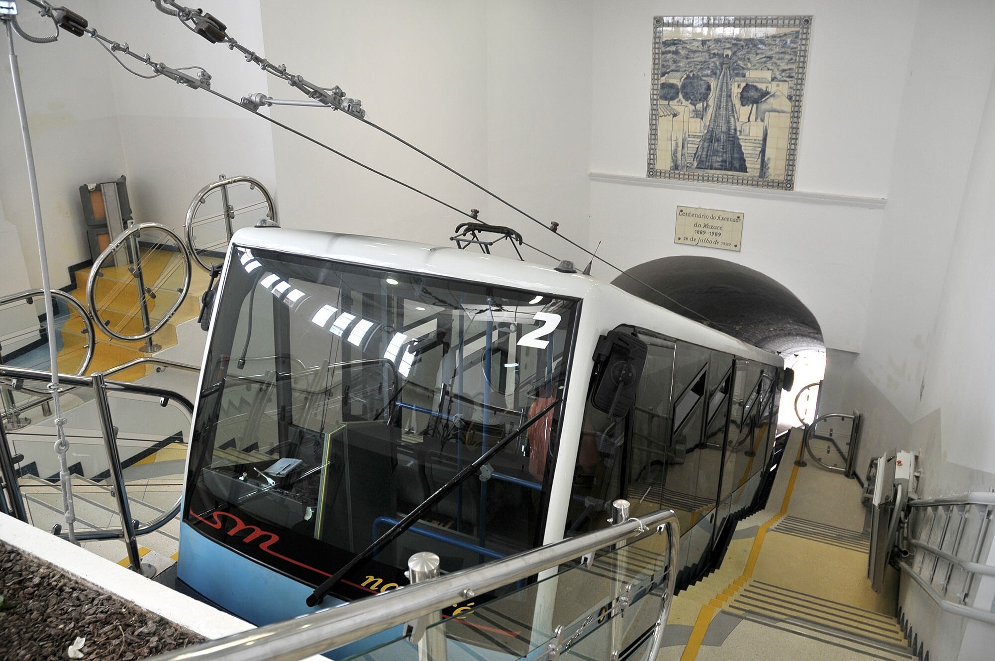 Nazaré's funicular is closed until further notice