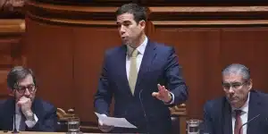 Government seeks to calm foreign students’ fears of expulsion