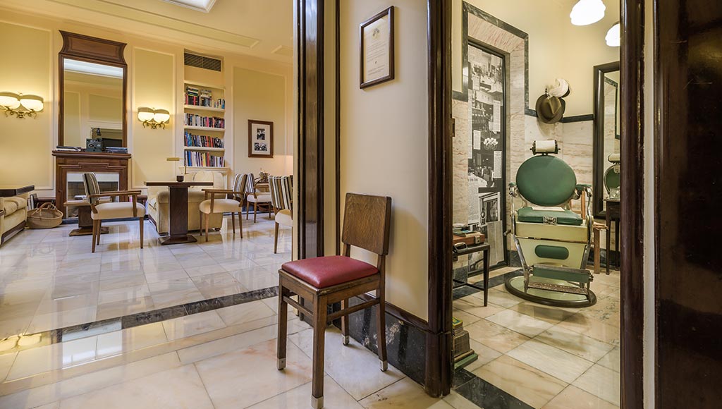 Photo of part of the living room at Hotel Britania