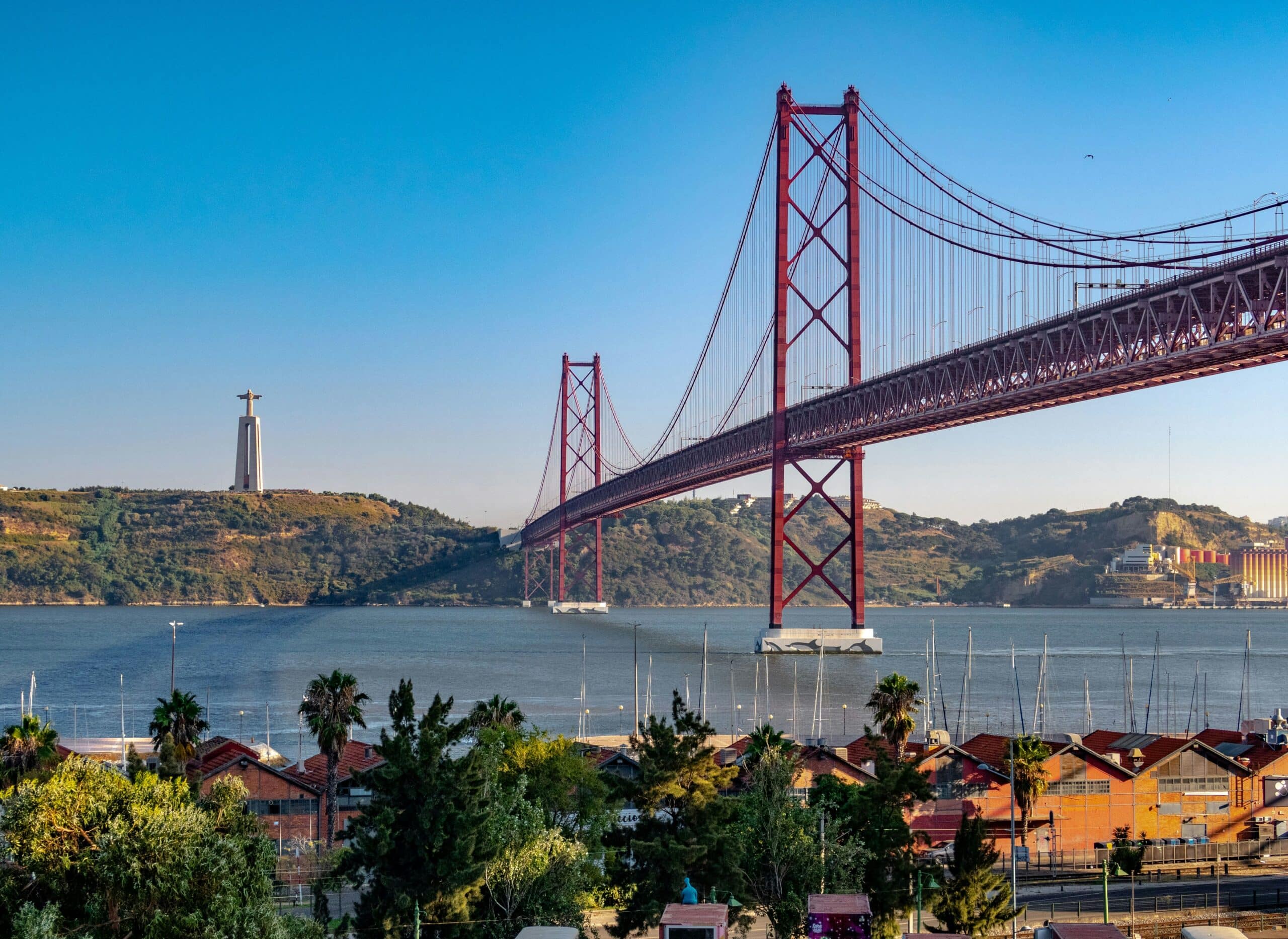 Lisbon, Algarve among top-10 digital nomad destinations
