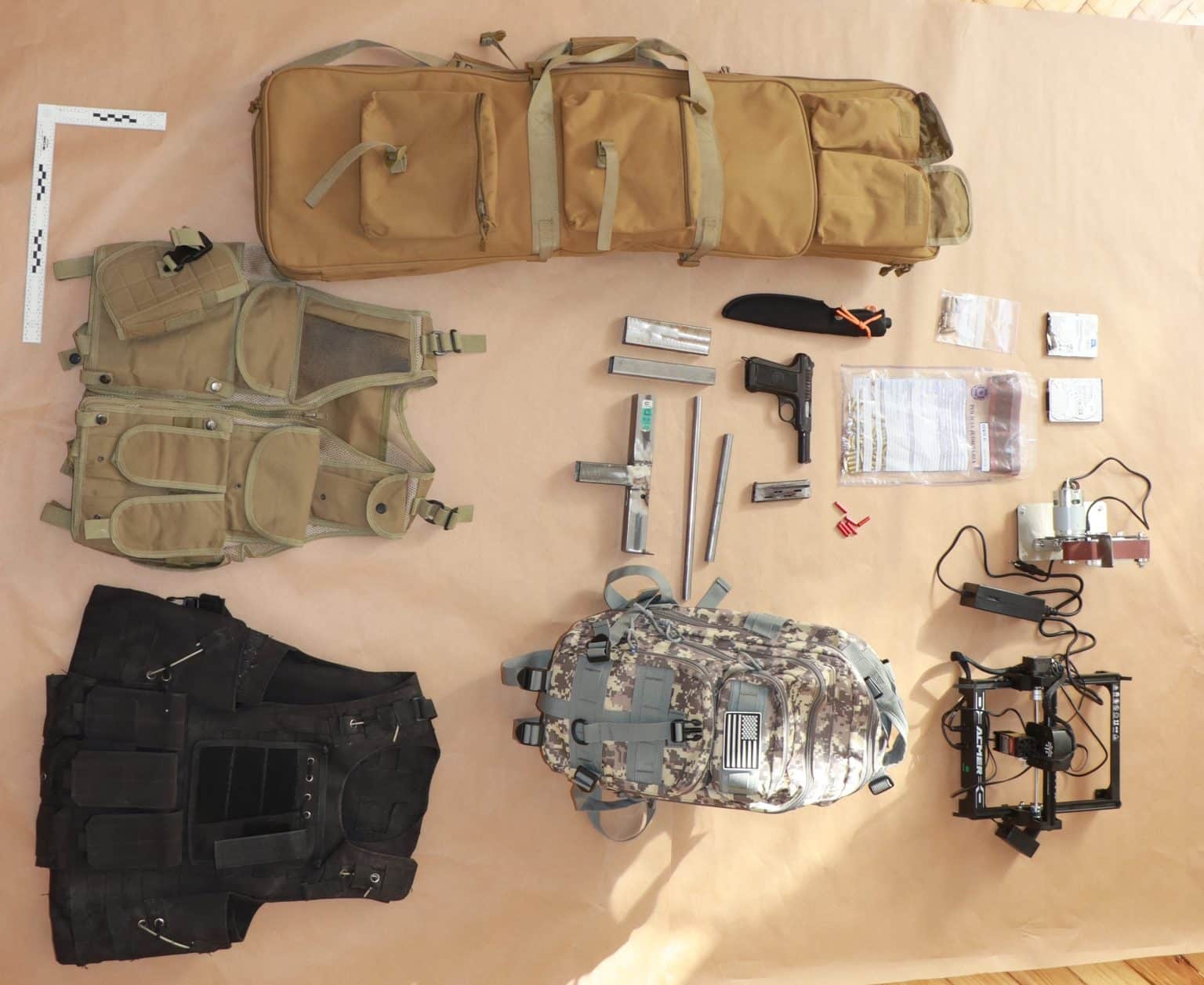 Some of the latest items 'seized' by investigators on Operation Gambérria. Image: policiajudidiaria.com
