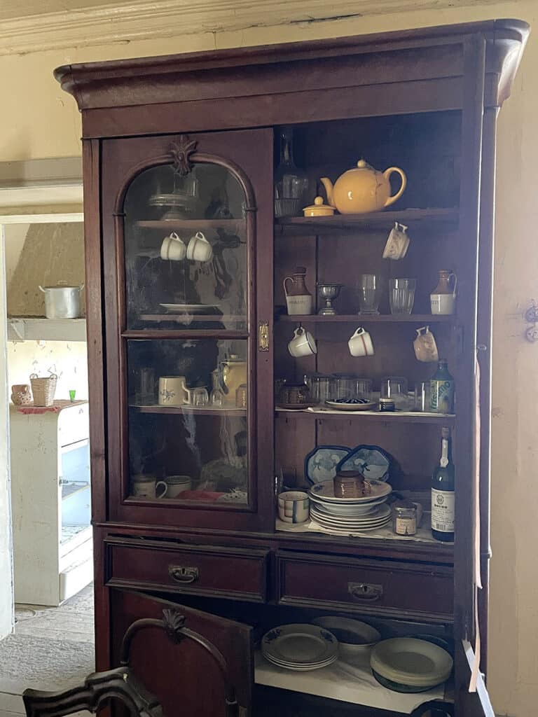 Many dull, well-built pieces can be stripped or painted