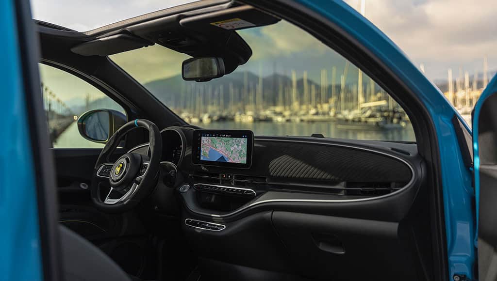 NewAbarth500eTurismo 1