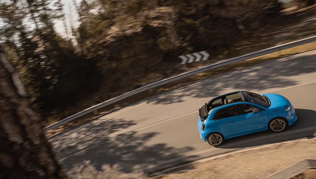 NewAbarth500eTurismo 3