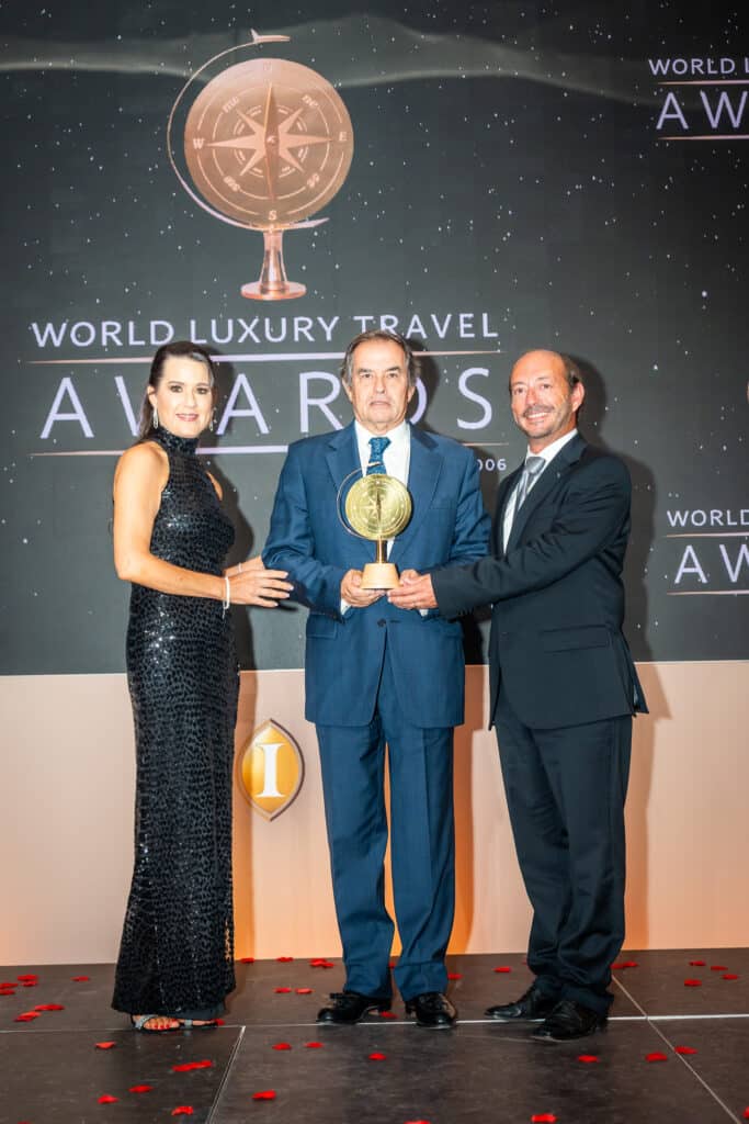 João Machado da Silva, Portimão Marina CEO (centre) and Ricardo José, Portimão Marina operational director