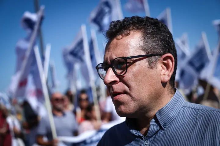 Frente Comum leader Sebastião Santana in fighting mood today. Image: Rodrigo Antunes/ Lusa