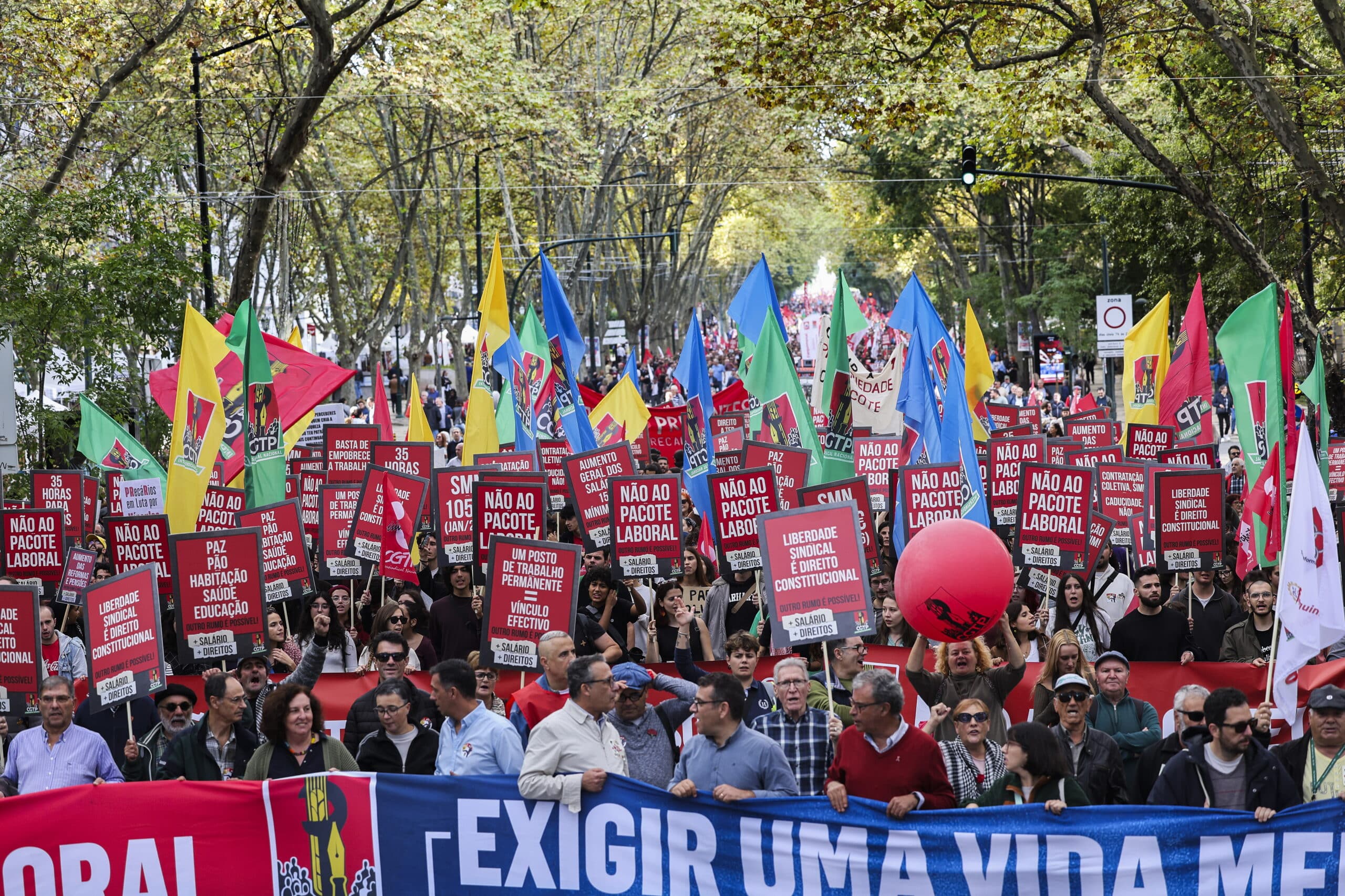 Portugal faces first general strike in a decade due to proposed labour reform package