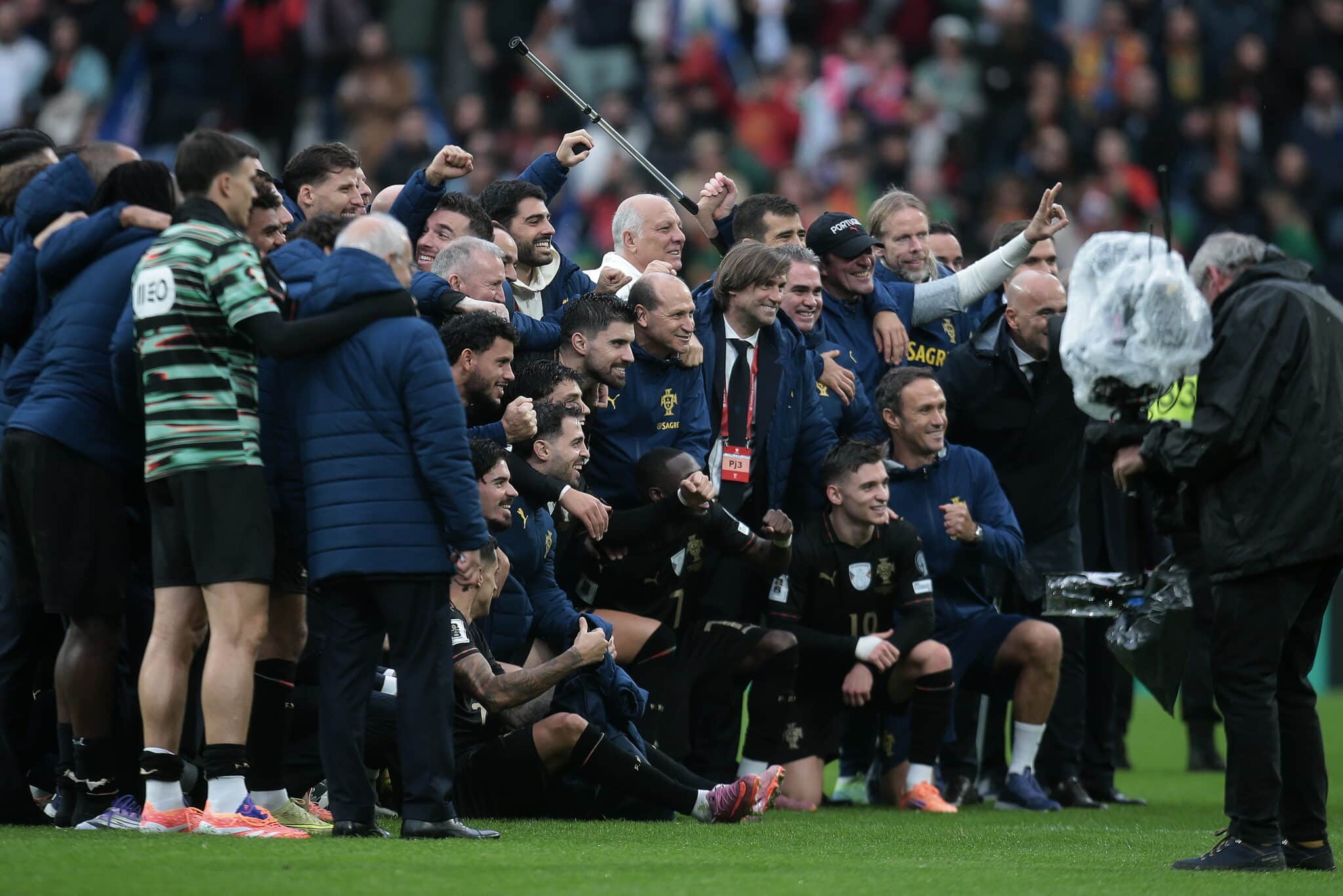 Portugal thrashes Armenia to book spot at 2026 World Cup