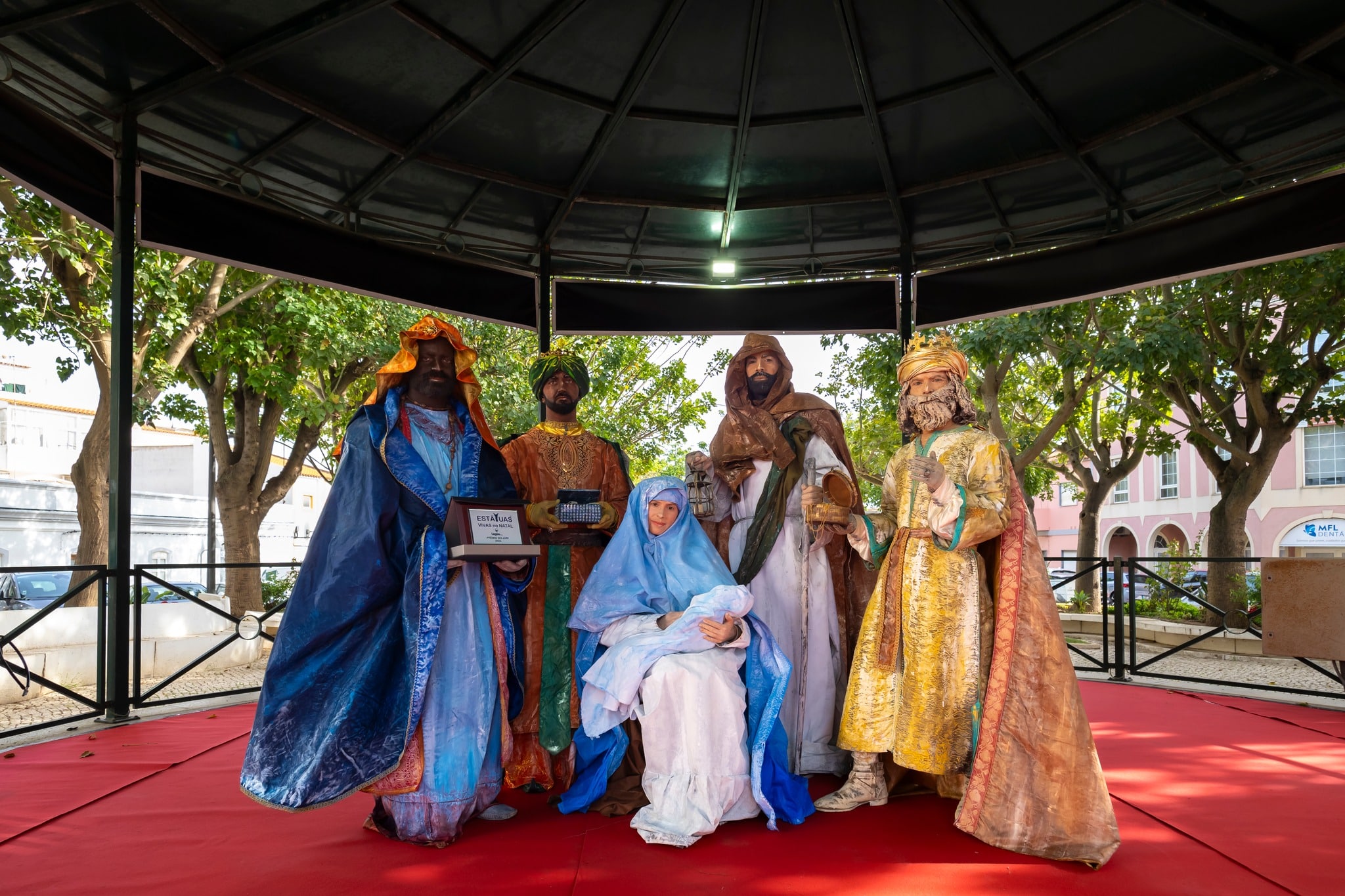 Living statues Lagoa