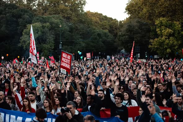 CGTP has already been out in force in Lisbon last weekend. "These labour reforms are to bring down!" say the confederation's Facebook posts