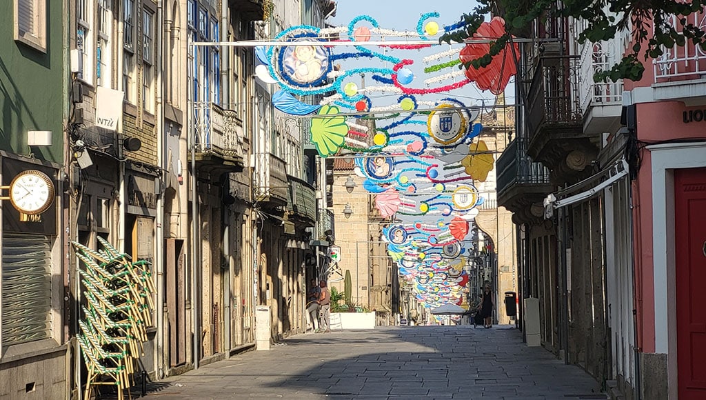Braga 5 When Braga celebrates: Color spills through Rua do Souto: ribbons, lights, and that unmistakable festival joy