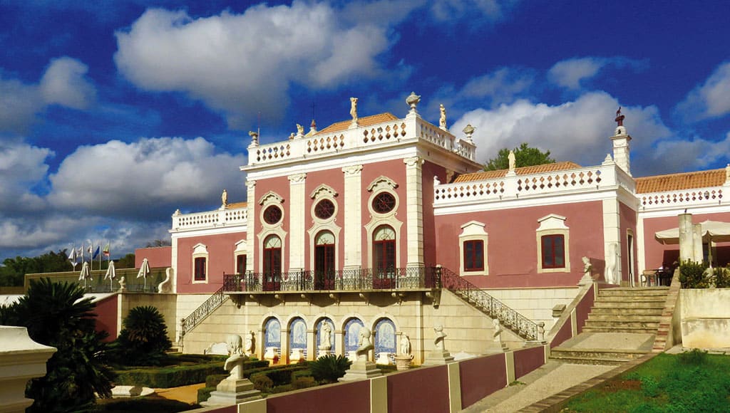Estoi Palace