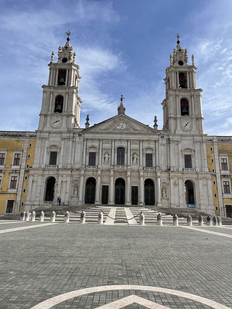 The Mafra Basílica de Nossa Senhora e Santo António, commissioned by D. João V and consecrated in 1730