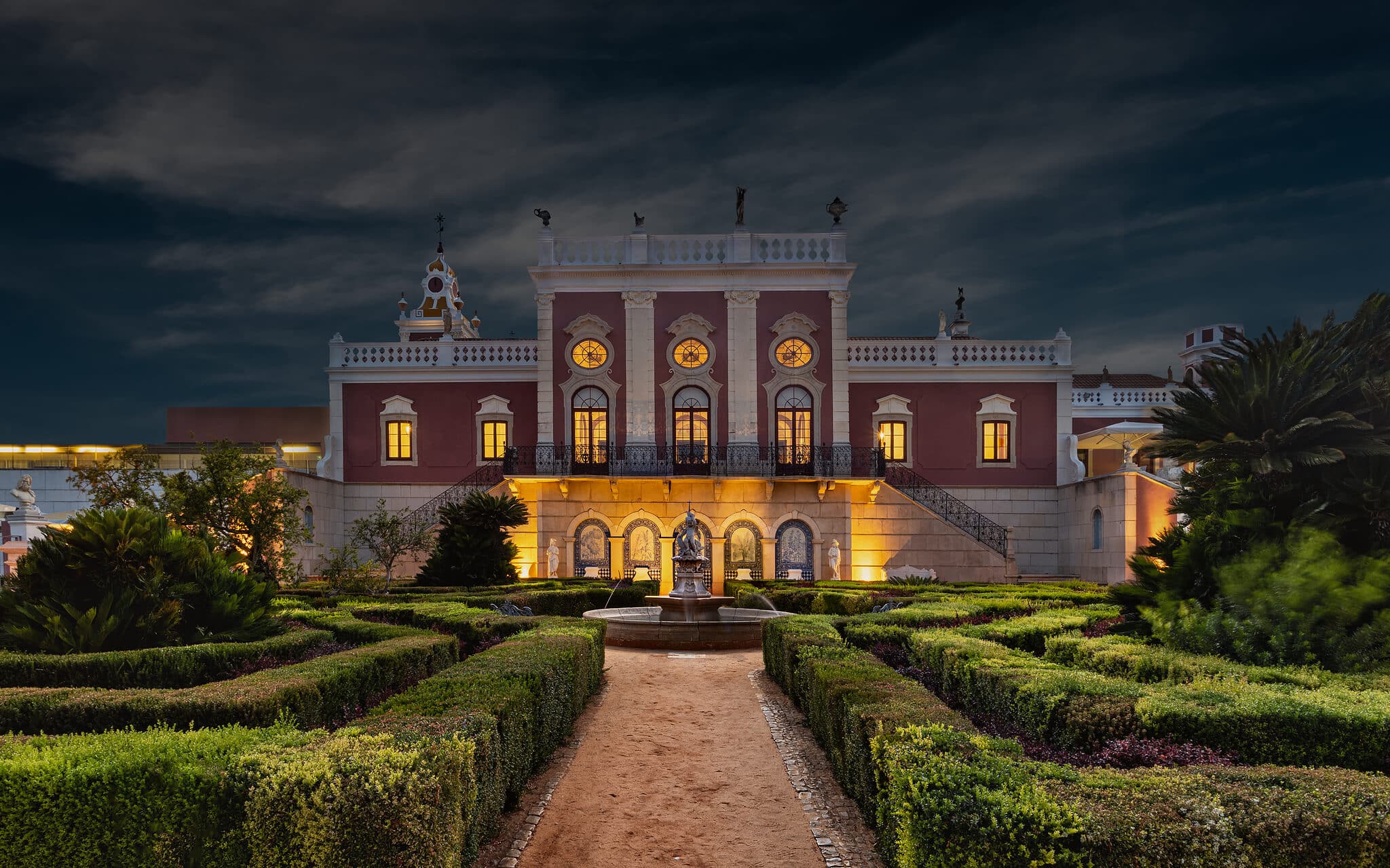 State looks to buy back full ownership of Pousadas de Portugal hotels