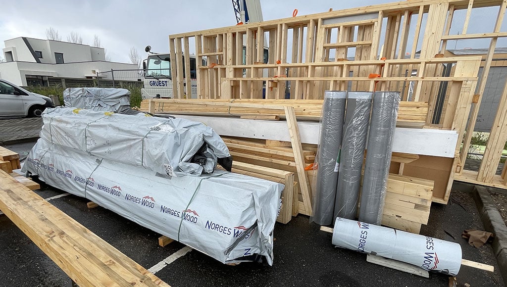 Wood frame new-build ready to be assembled, Aveiro