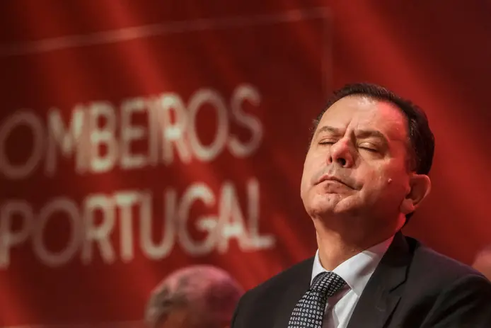 Perhaps the PM knew this was coming. Photo of Luís Montenegro at the congress yesterday by Carlos Barroso/ Lusa