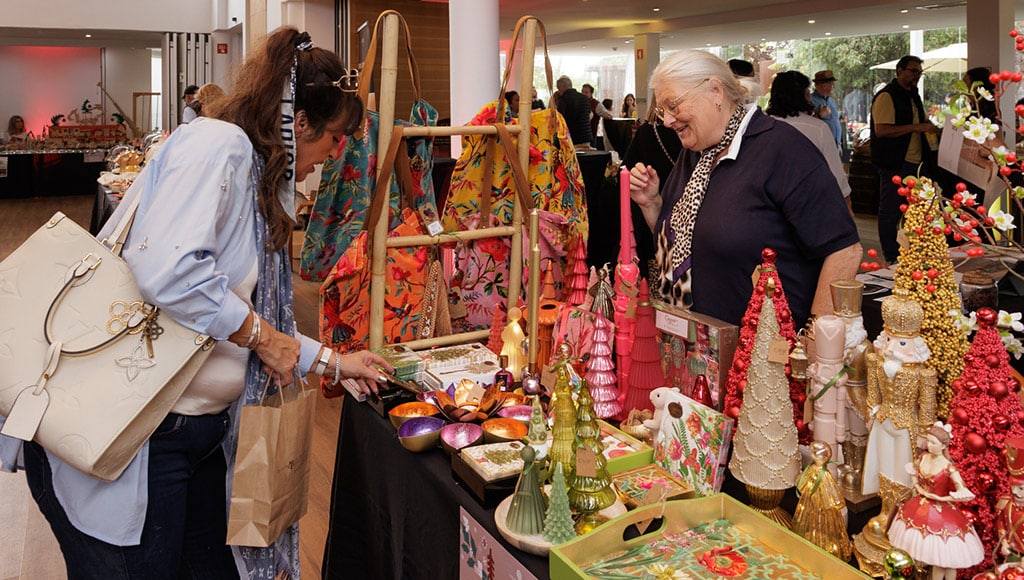 The popular Christmas market at Vale do Lobo resort