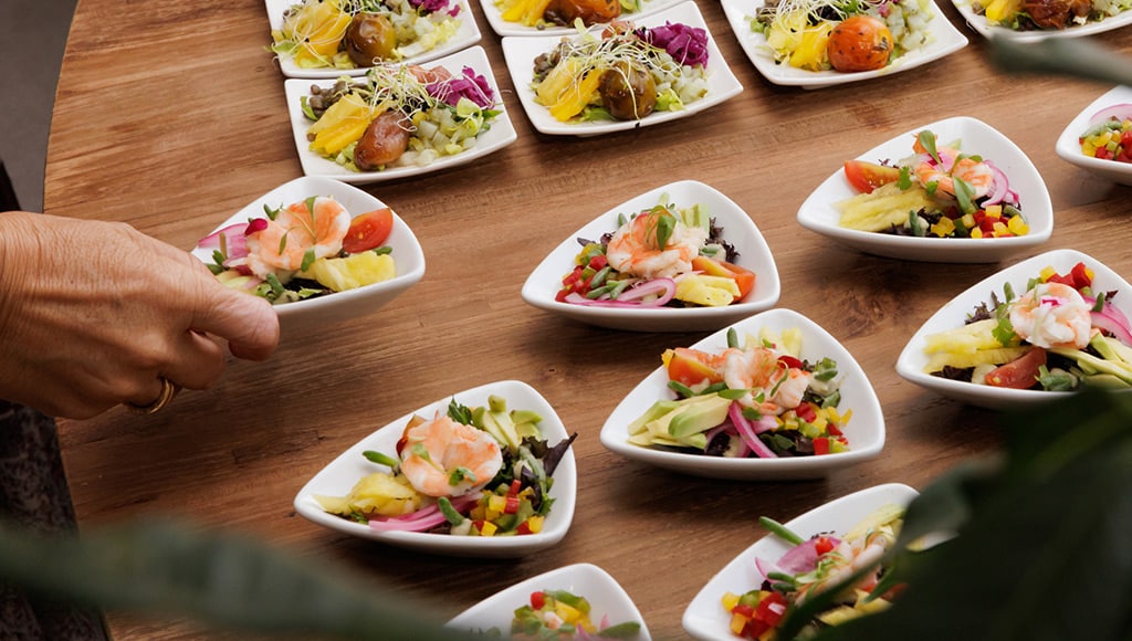 A table with appetisers served at the Smash restaurant in Vale do Lobo