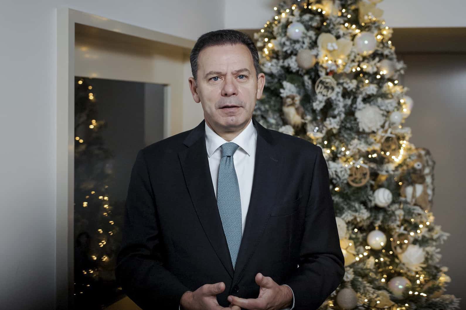 Prime Minister Luís Montenegro during his traditional Christmas message at the official residence, São Bento Palace, in Lisbon, on December 24, 2025 - Photo: GABINETE DO PRIMEIRO-MINISTRO/LUSA