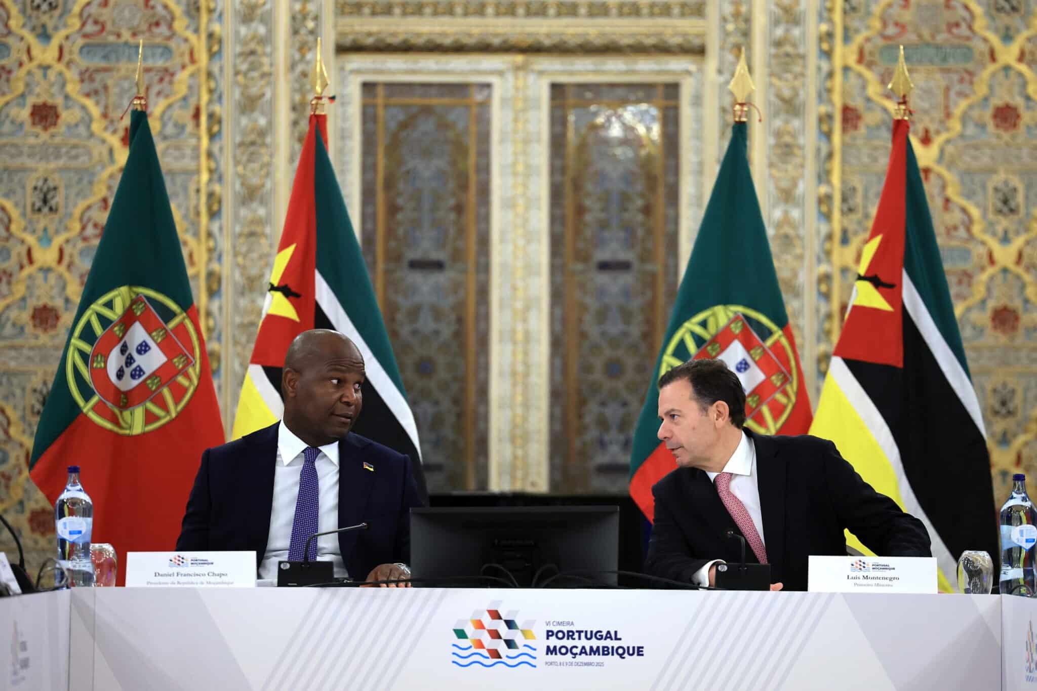 Mozambique's President Daniel Chapo (L) and Portuguese Prime Minister Luis Montenegro (R) attend the VI Portugal-Mozambique Bilateral Summit under the slogan 'Portugal-Mozambique: partnership and prosperity', in Porto, Portugal, 08 December 2025. EPA/ESTELA SILVA