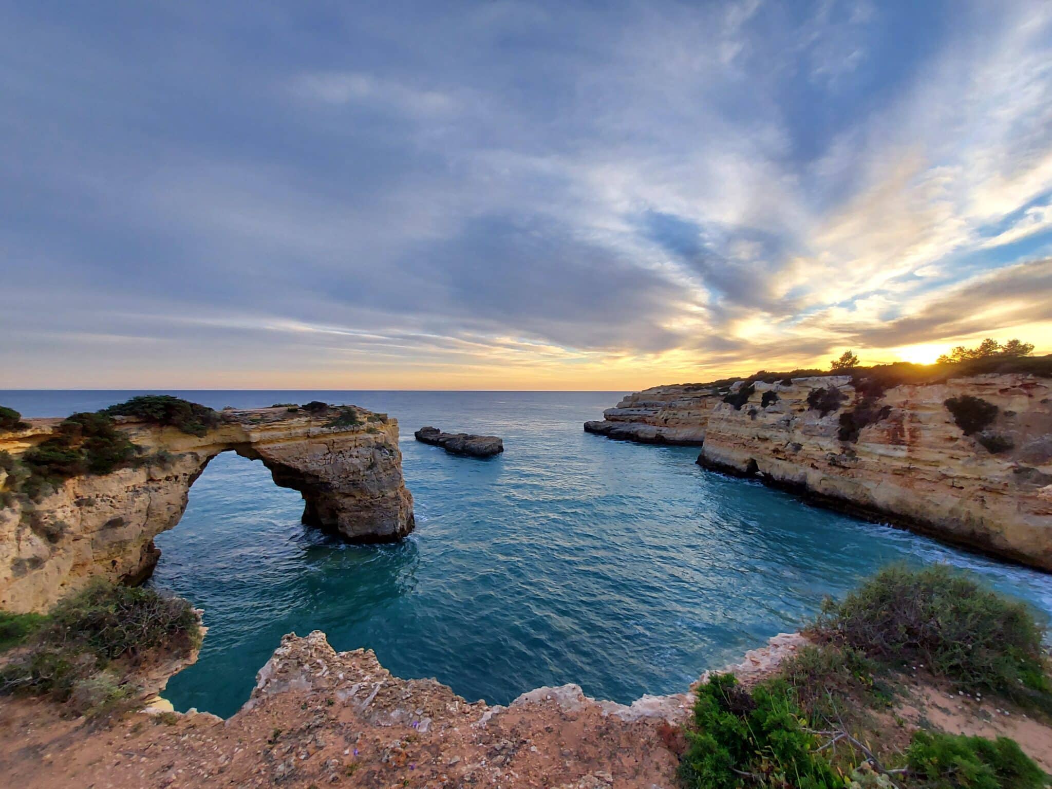 Arco de Albandeira (by Inês Lopes)