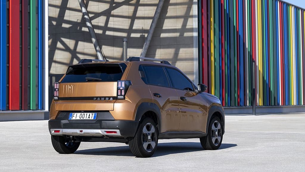 Grande Panda Hybrid LaPrima