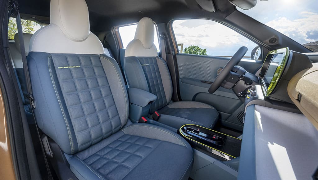 Grande Panda Hybrid LaPrima