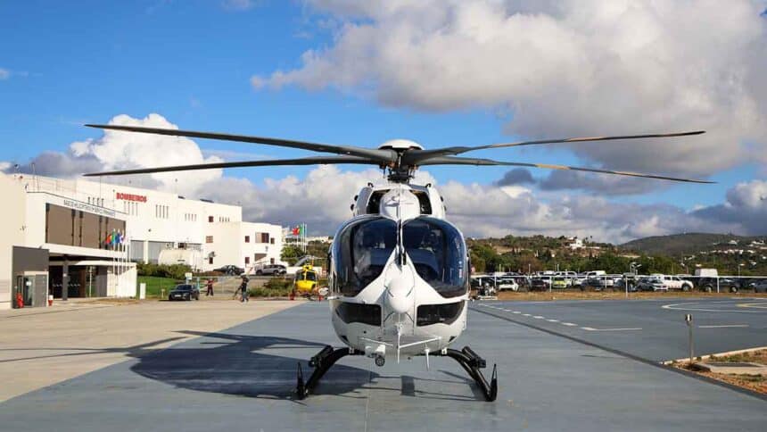 Helicoptero-INEM-Loule-860x484