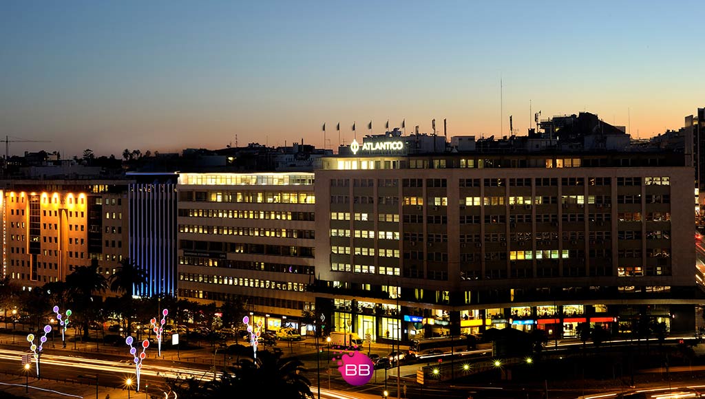 Night-view of the outside of the Banco ATLANTICO Europa headquarters