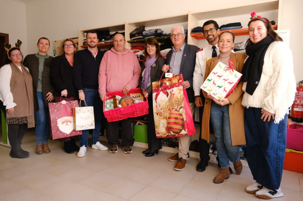 cabazes_natal_solidarios_SBA_2025 (3)