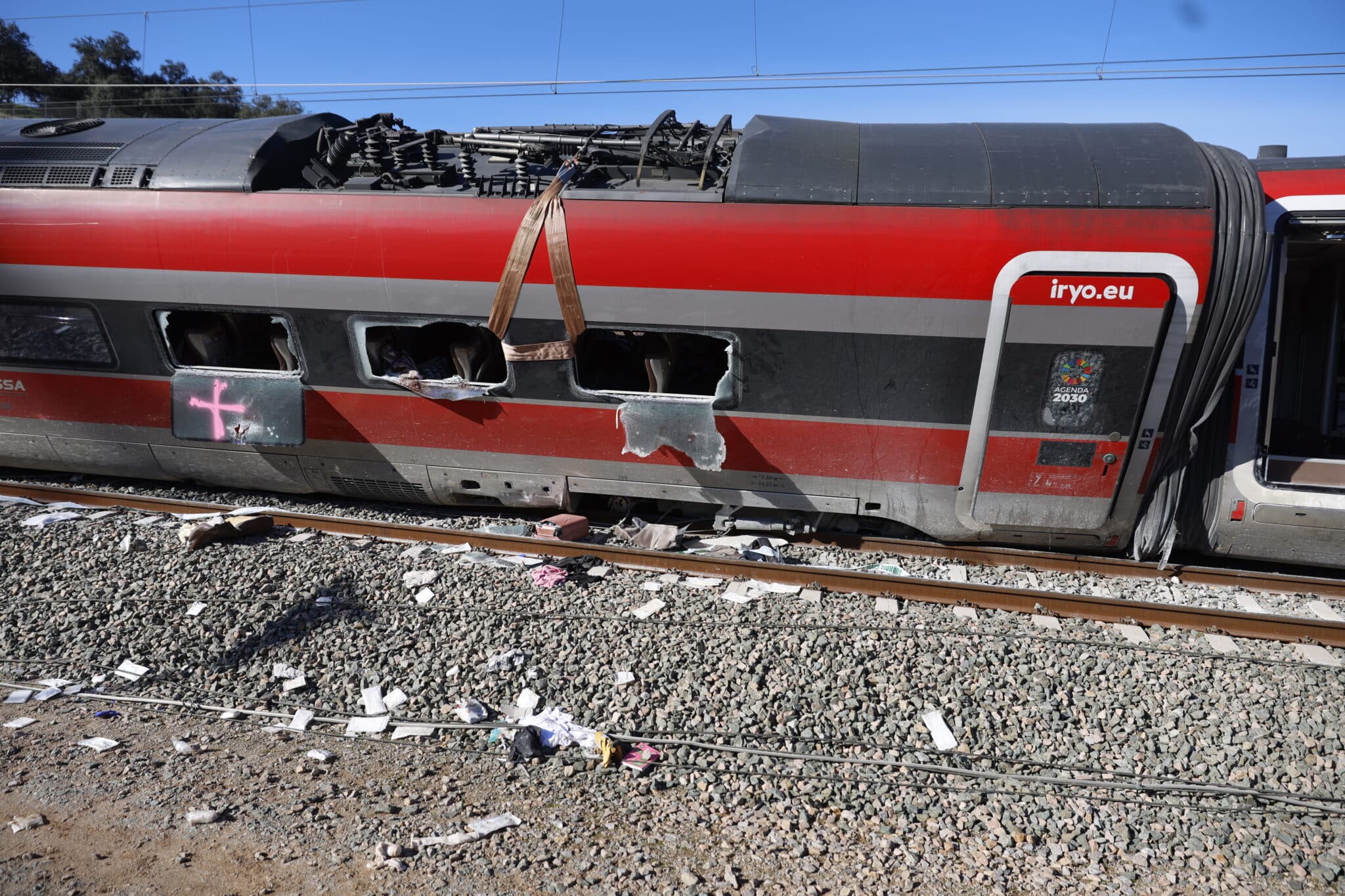 Algarve sends condolences to Andalusia after deadly train crash