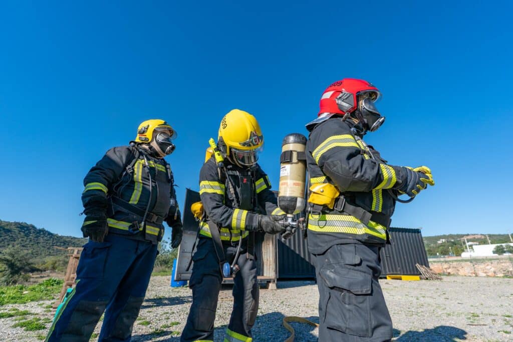 Breathing apparatus is checked before entering smoke filled container