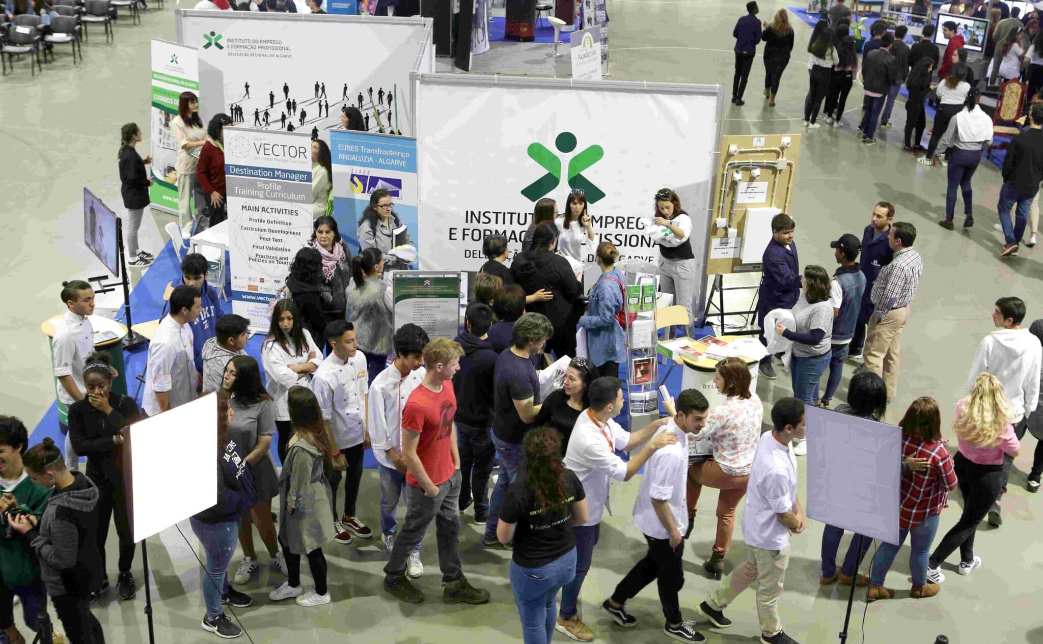 Portimão fair helps young people ‘Start Work’