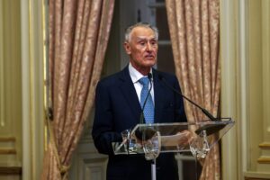 Portugal too dependent on community funds – Cavaco Silva