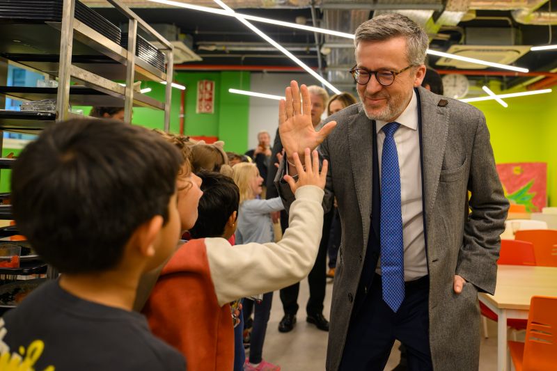 Lisbon Mayor Carlos Moedas, a great supporter of the school project