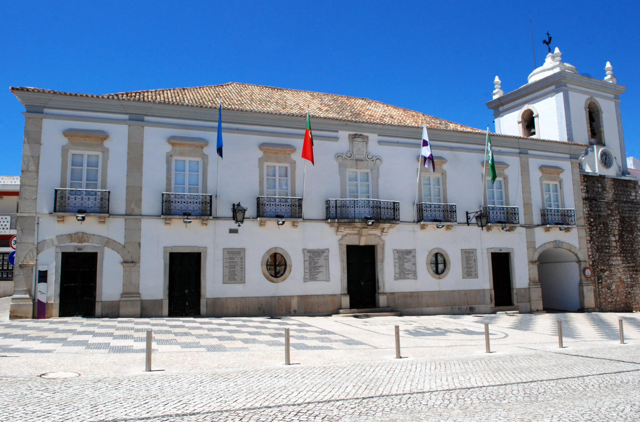 Algarve municipalities approve record budgets