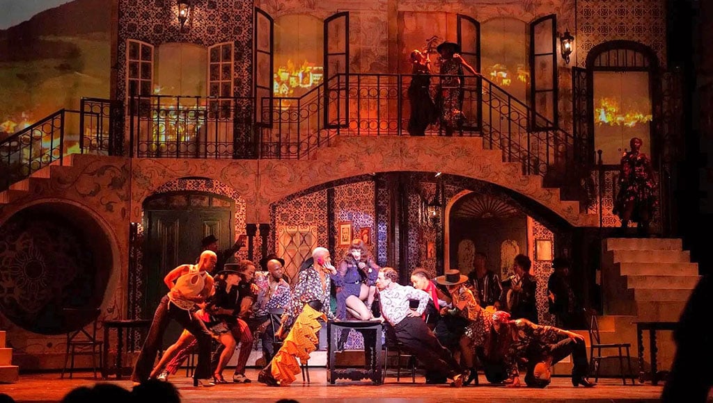 Madonna - 'Welcome to my Fado club' segment